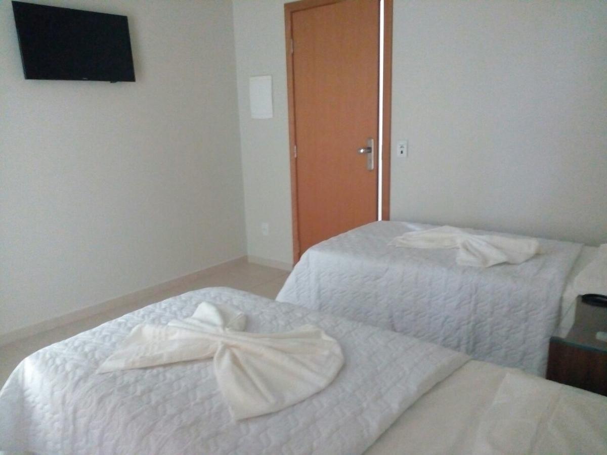 Brito Hotel Resplendor Buitenkant foto